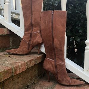 BCBG rust suede boots
